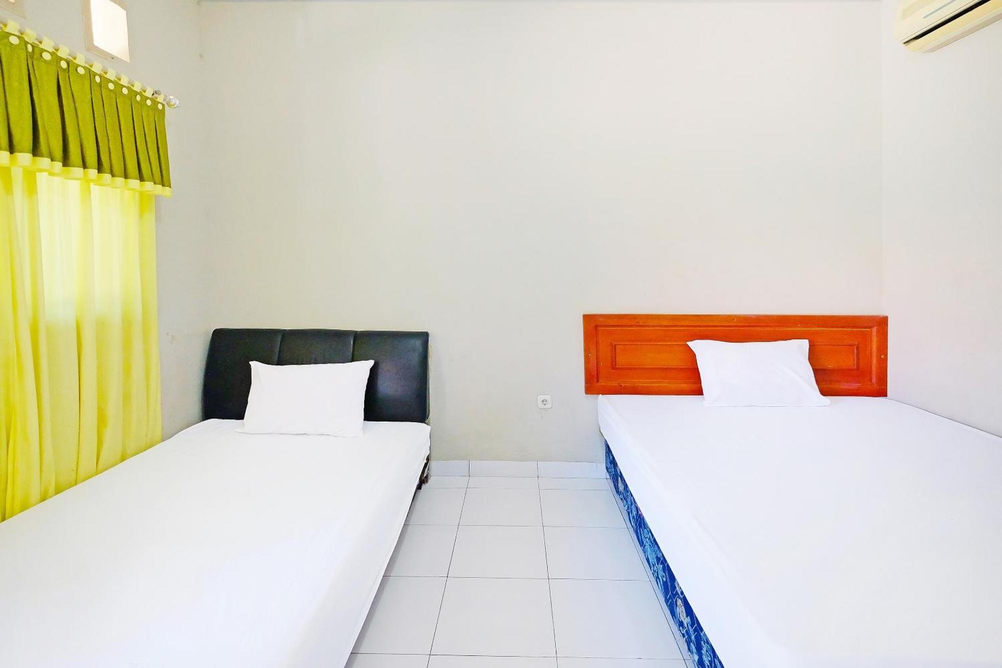 Collection O 91046 Hotel Remaja Indah Masamba Luaran gambar