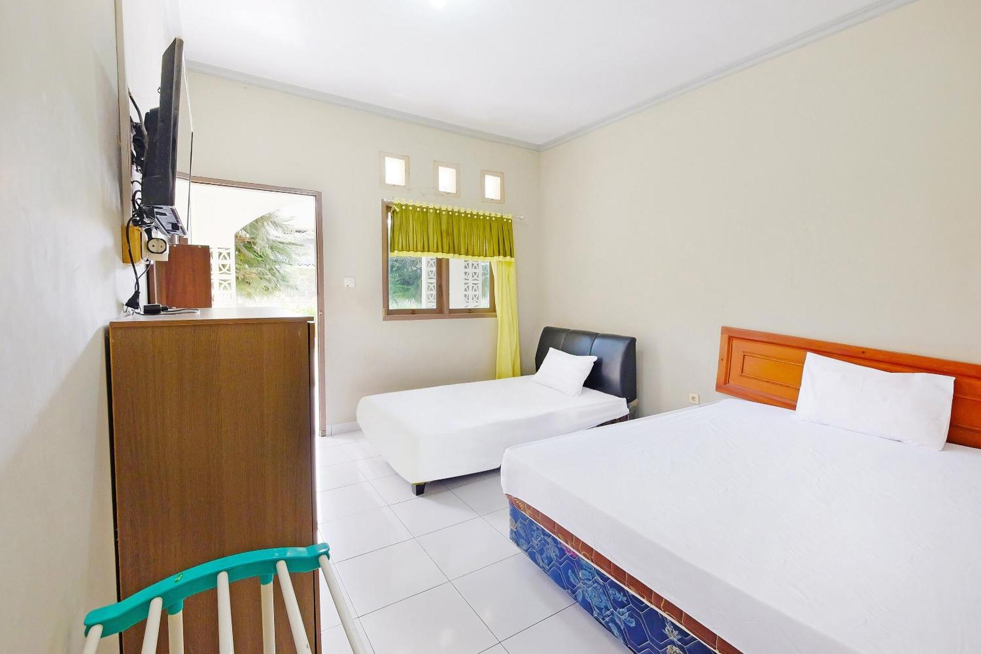 Collection O 91046 Hotel Remaja Indah Masamba Luaran gambar