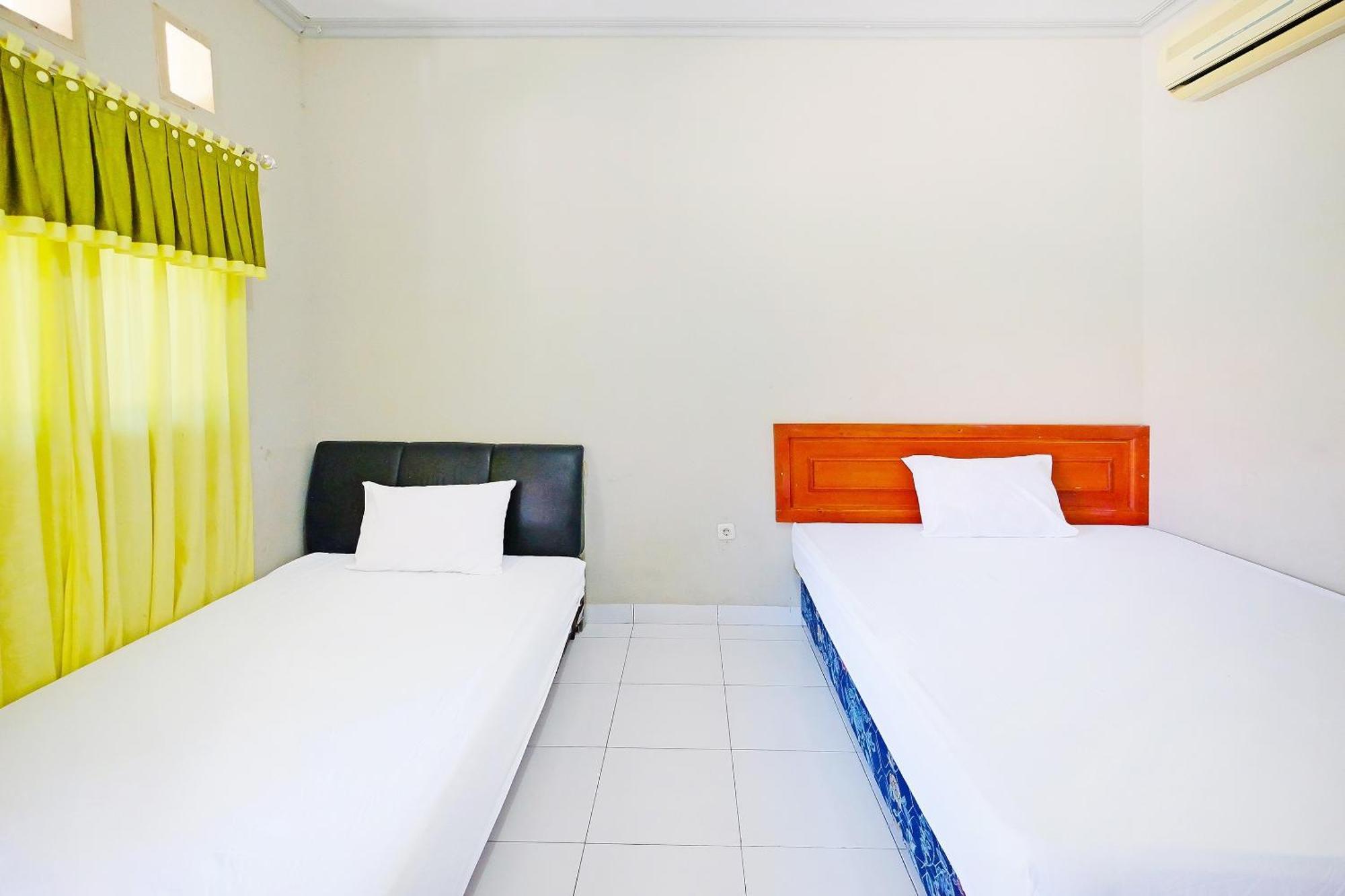 Collection O 91046 Hotel Remaja Indah Masamba Luaran gambar