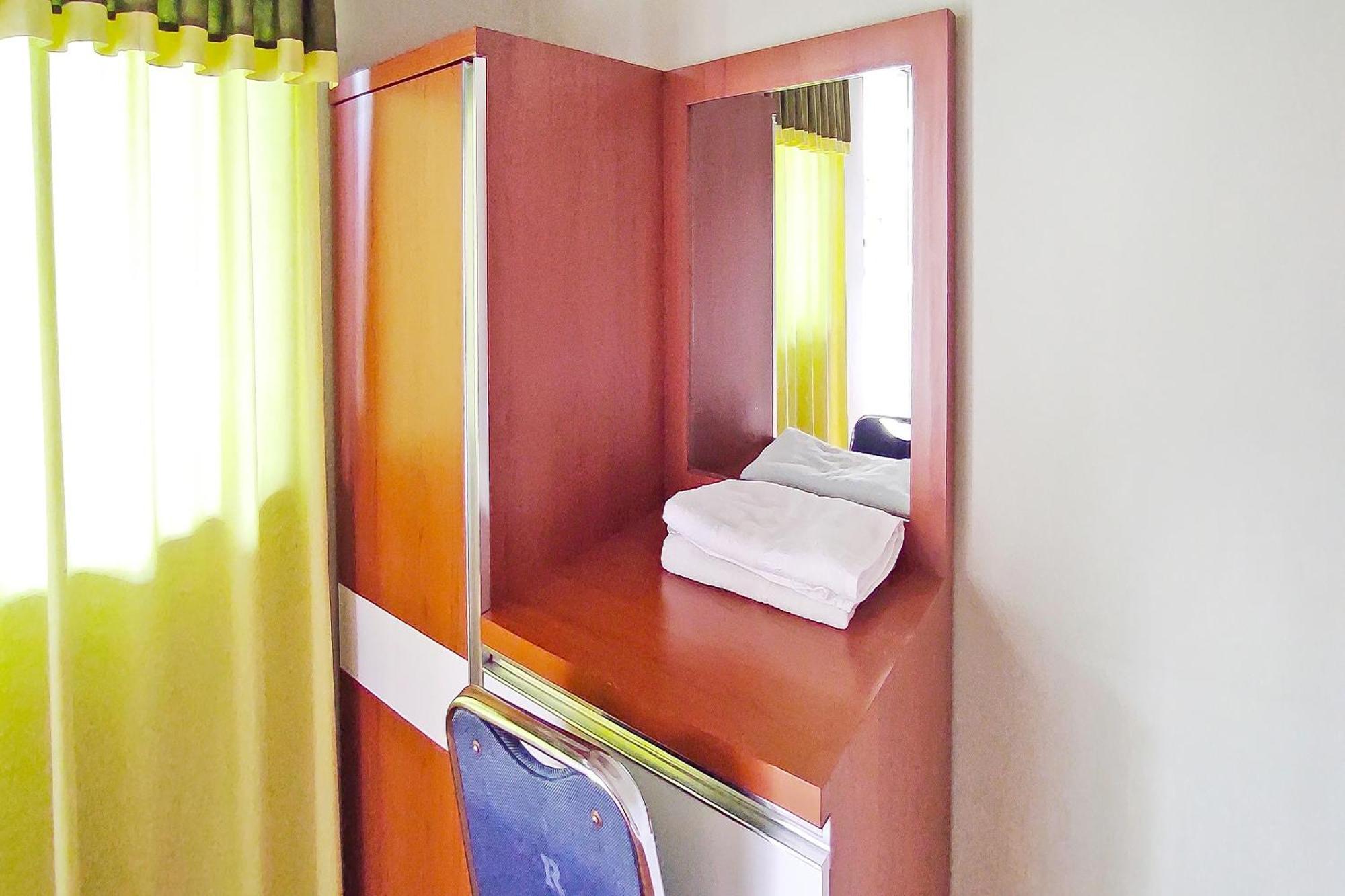 Collection O 91046 Hotel Remaja Indah Masamba Luaran gambar